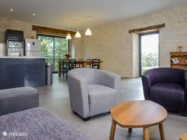 Castelneuve | France, Lot-et-Garonne, Castelnau Montratier - villa Le salon