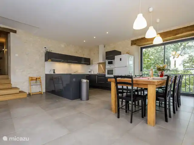 Castelneuve | France, Lot-et-Garonne, Castelnau Montratier - villa La cuisine
