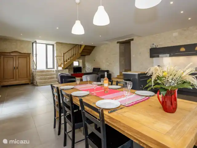 Castelneuve | France, Lot-et-Garonne, Castelnau Montratier - villa La cuisine