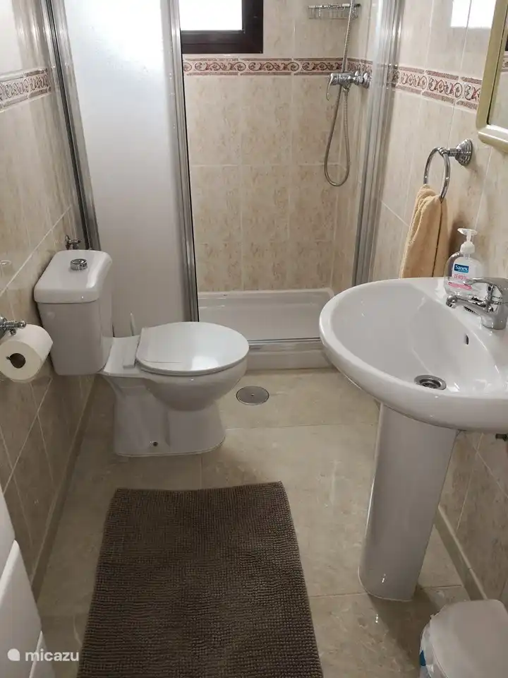 Badezimmer im Obergeschoss