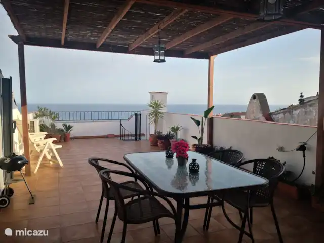 Casa con magnifica vista al mar en España, Costa del Sol, Nerja - casa paredada azotea