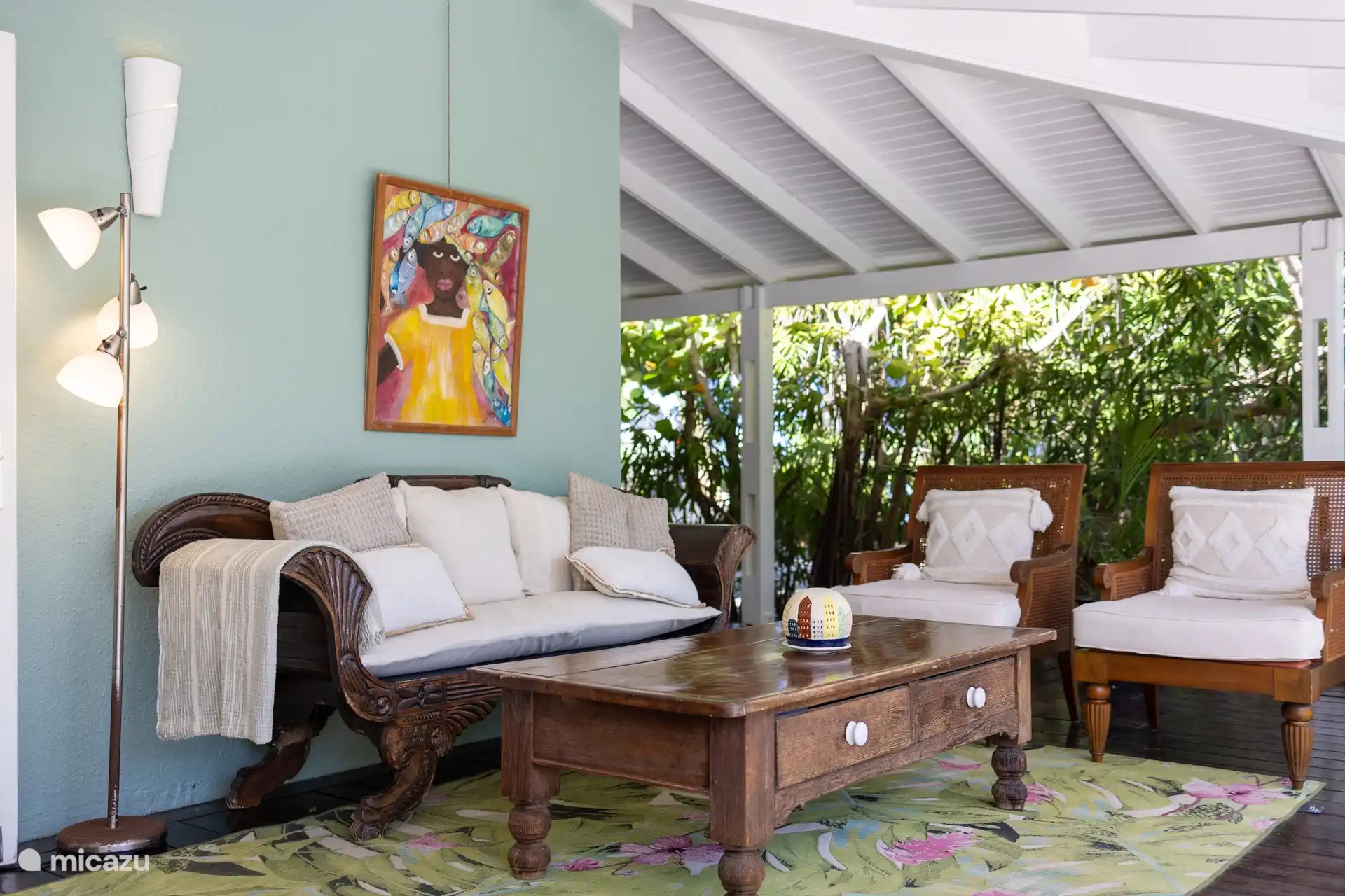 Outdoor seating area