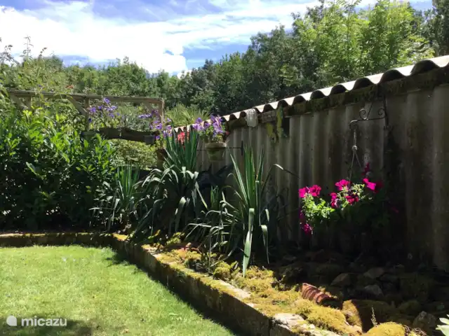 Petit Borée | France, Vendée, La Réorthe - maison de vacances Le jardin