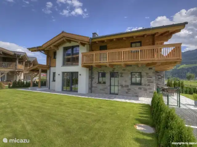 Deer and Dear Luxury Chalet, App. A en Austria, Salzburgo, Piesendorf - apartamento Mucho espacio, mucha privacidad, tranquilidad y, sin embargo, siempre cerca de la acción: esquí, restaurantes, compras, etc.