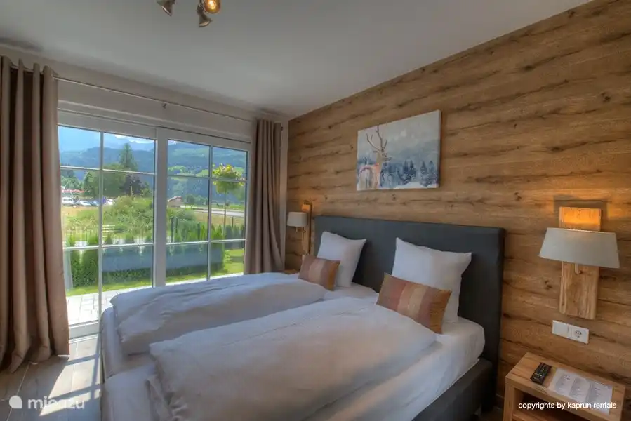 Heerijk Ruhe in den schönen Zimmern mit luxuriösen Betten.