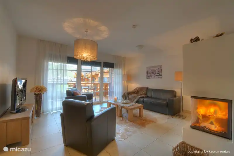 Atmosférico y cálido con la hermosa chimenea.