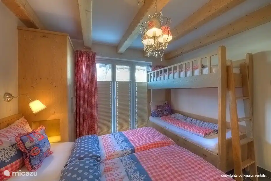 Das Etagenbett im zweiten Schlafzimmer.