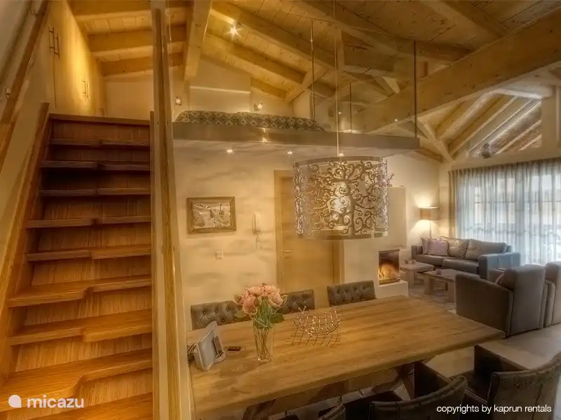 Space and height! A staircase leads to the master bedroom, on a very beautiful architecturally designed loft.