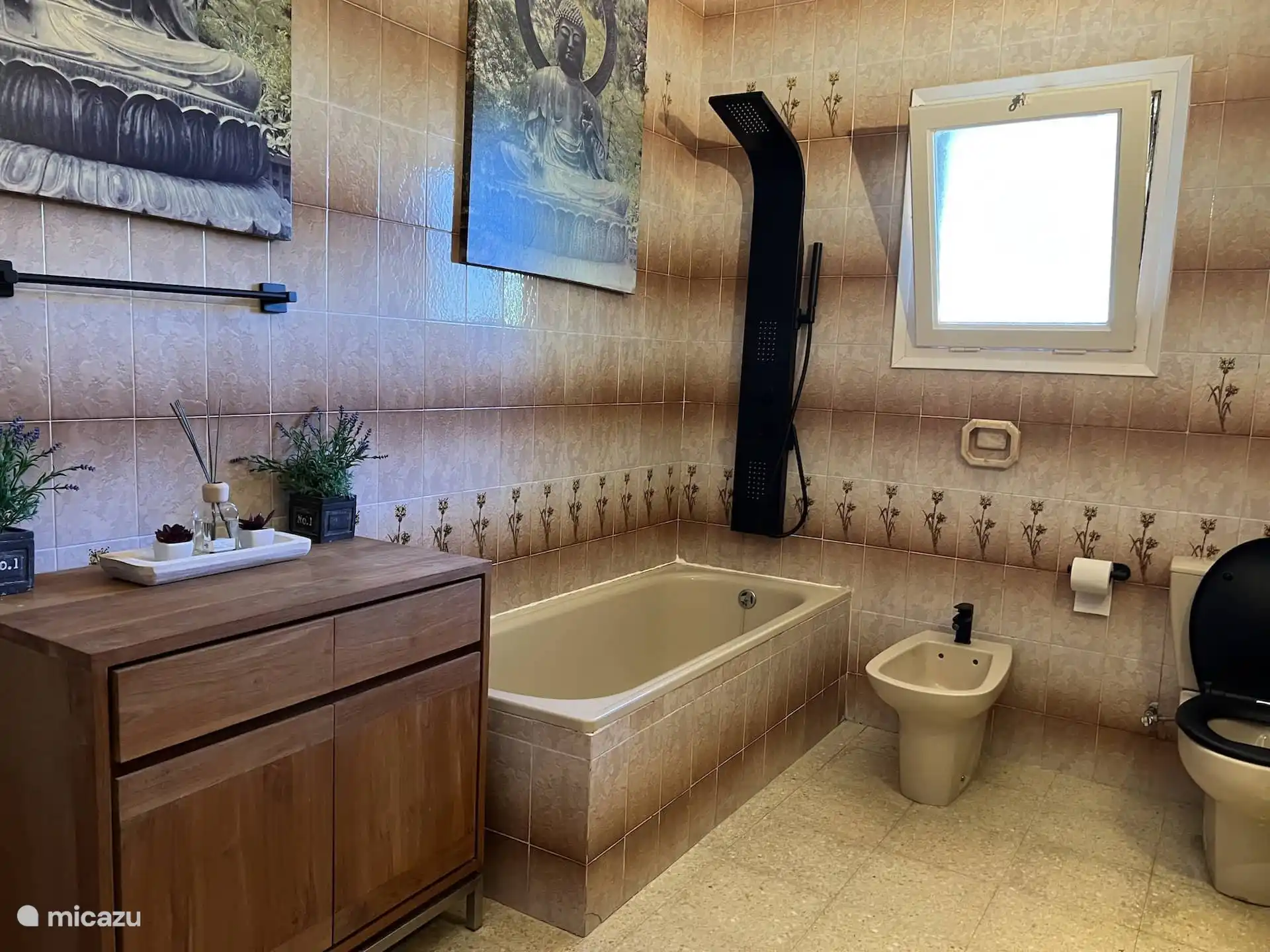 Badezimmer im Erdgeschoss 