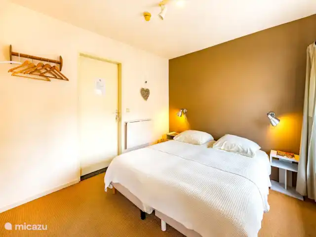 El huerto de manzanas en Bélgica, Limburgo, Voeren - casa vacacional