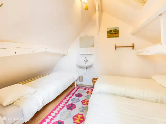 El huerto de manzanas en Bélgica, Limburgo, Voeren - casa vacacional