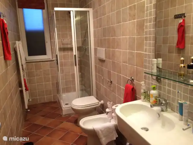 Casa Vista Verde | Italie, Marche, Montelparo - maison de vacances salle de bain 2 - maison principale - rez-de-chaussée