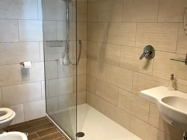Casa Vista Verde | Italie, Marche, Montelparo - maison de vacances salle de bain 1 - dépendance - appartement Acacia