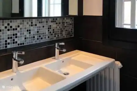 Vakantiehuis Spanje, Costa Brava, Calonge villa Carpe Diem La Manxa Wastafels