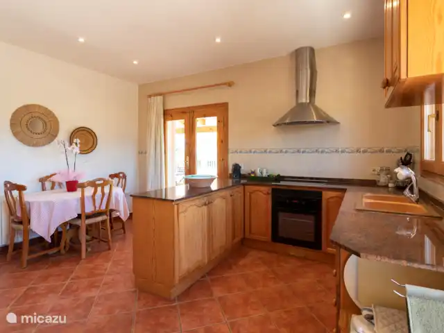 Casa Tosalet huren in Spanje, Costa Blanca, Dénia - villa Keuken met deur naar overdekt terras