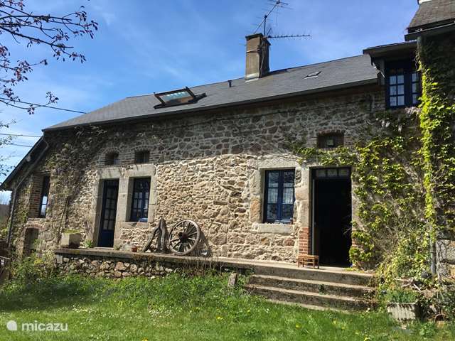 Holiday home in France, Nièvre, Moux-en-Morvan - farmhouse Les Ventres Bleus