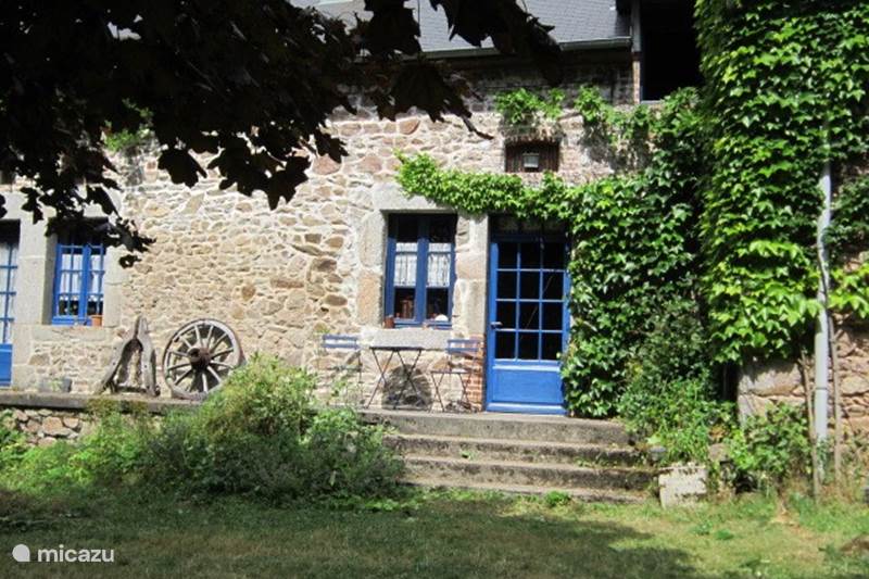 Vakantiehuis Frankrijk, Nièvre, Moux-en-Morvan Boerderij Les Ventres Bleus