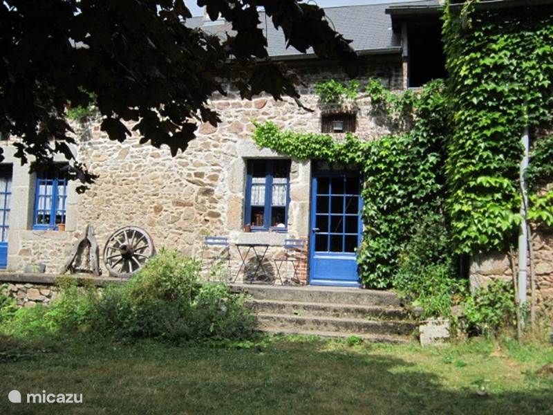 Vakantiehuis Frankrijk, Nièvre, Moux-en-Morvan Boerderij Les Ventres Bleus