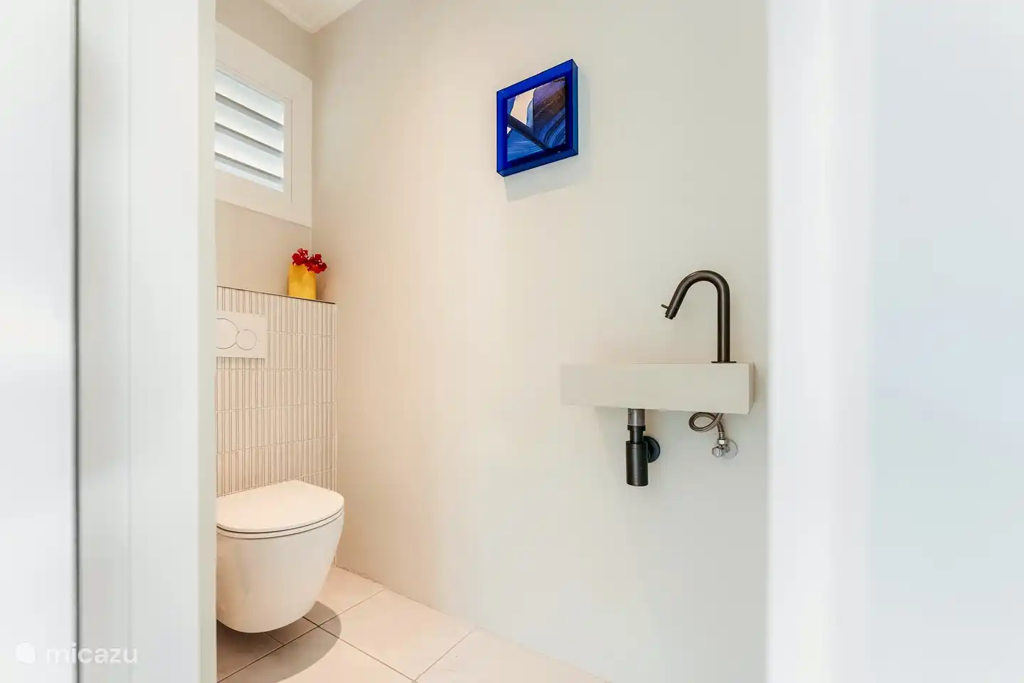 New toilet area upstairs.