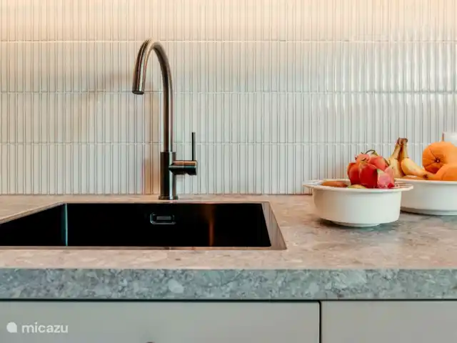 Ç Ver Villa en Curazao, Banda Arriba (este), Bapor Kibra - casa vacacional Nueva cocina.