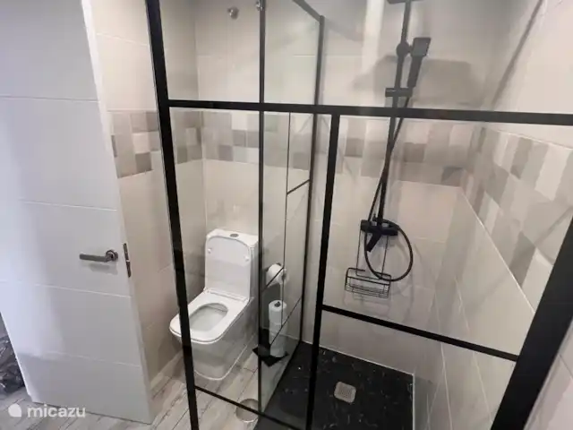 apartamento en España, Costa del Sol, Benalmádena – Apartamento Playa Benal Ducha