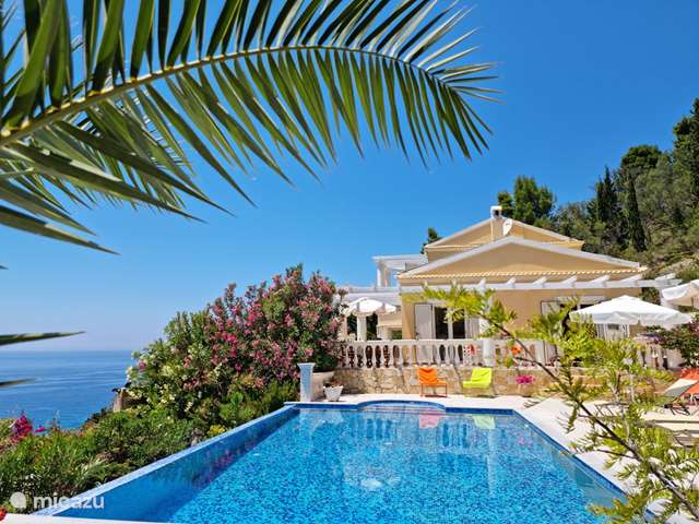 Vakantiehuis Griekenland, Corfu, Agios Gordios - villa Villa Liakada