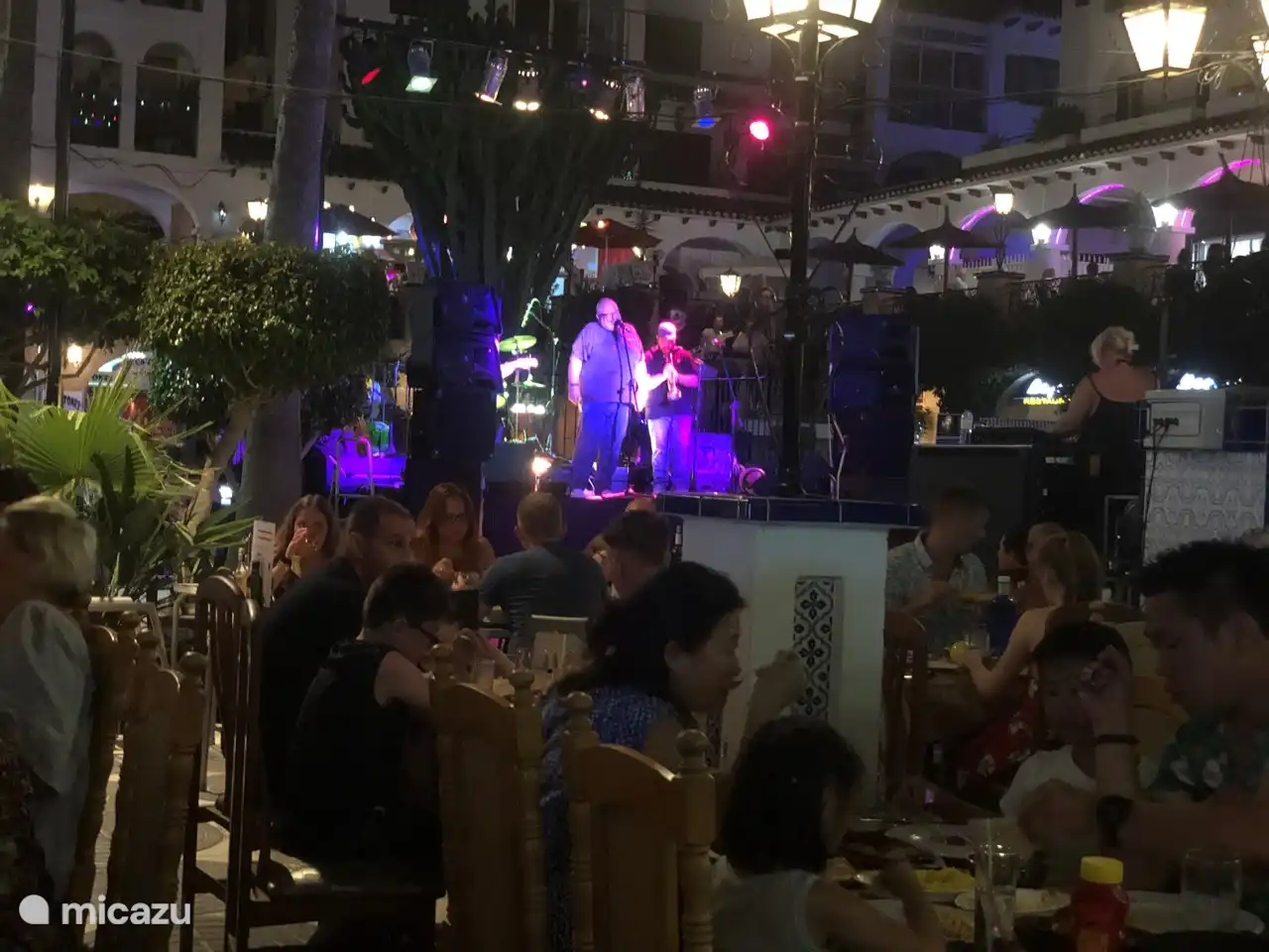 Live muziek op de Villamartin Plaza