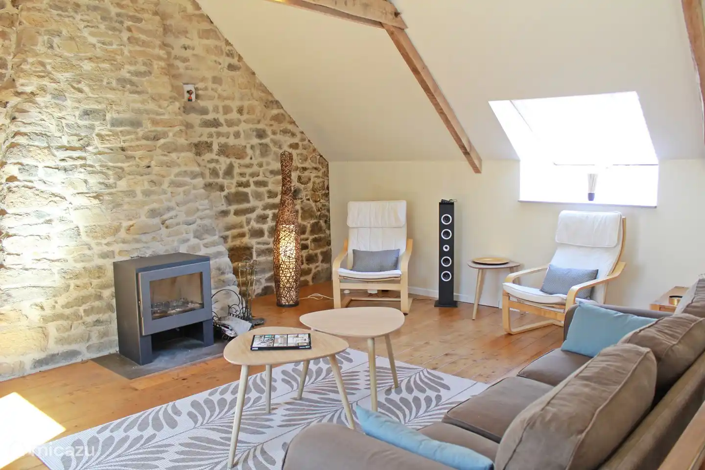 bright salon with high ceiling