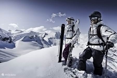 4 Seasons in Kaprun / Zell am See: Ski & Snowboard