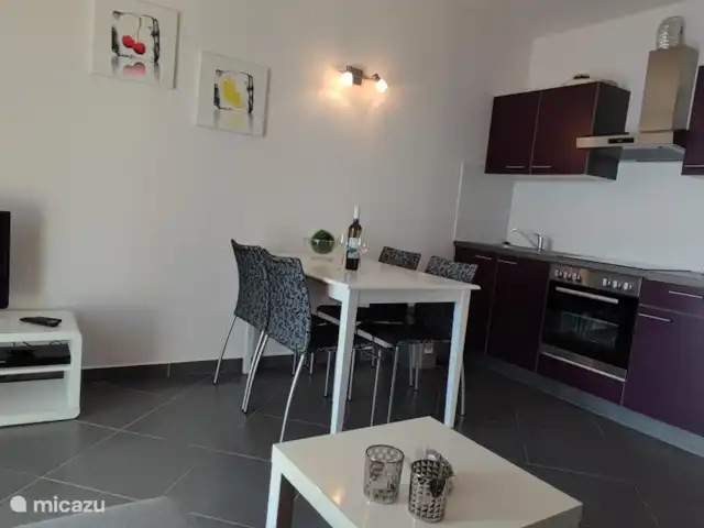 Villa Kyra - apartamento 2 en Croacia, Kvarner, Lovran - apartamento sala de estar/cocina