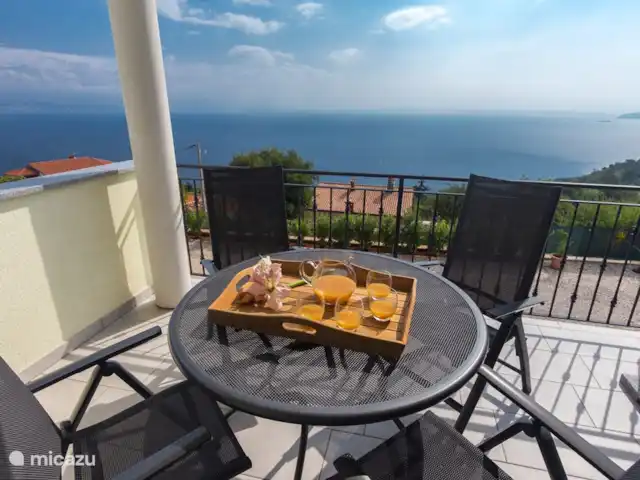 Villa Kyra - apartamento 2 en Croacia, Kvarner, Lovran - apartamento balcón