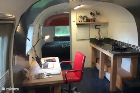 Vakantiehuis Canada, British Columbia, Salt Spring Island - glamping / safaritent / yurt Xella interieur