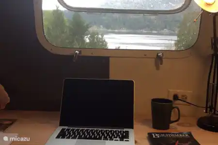 Vakantiehuis Canada, British Columbia, Salt Spring Island - glamping / safaritent / yurt Xella uitzicht
