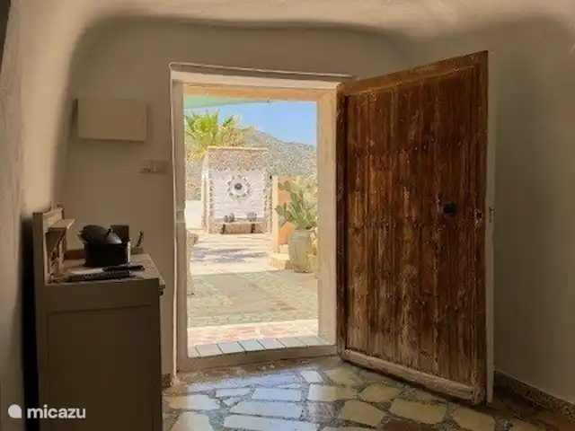 Location de Vacances Espagne, Costa Blanca, Hondón de las Nieves, maison de vacances - Cueva La Canalosa Vue depuis le salon