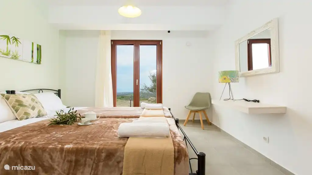 slaapkamer 4 2 personen