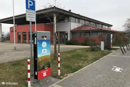ELEKTRISCHE AUTO opladen