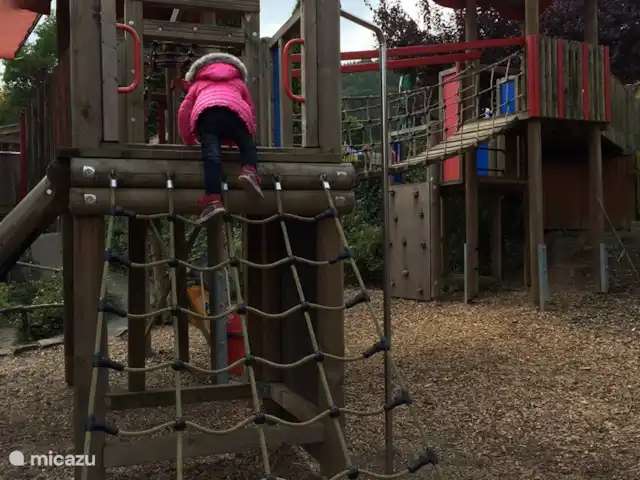 *Bosrijk* Kellerwald Edersee Unesco huren in Duitsland, Sauerland, Frankenau - vakantiehuis Sommerrodelbahn met speeltuin (25 km) - noordzijde Edersee
