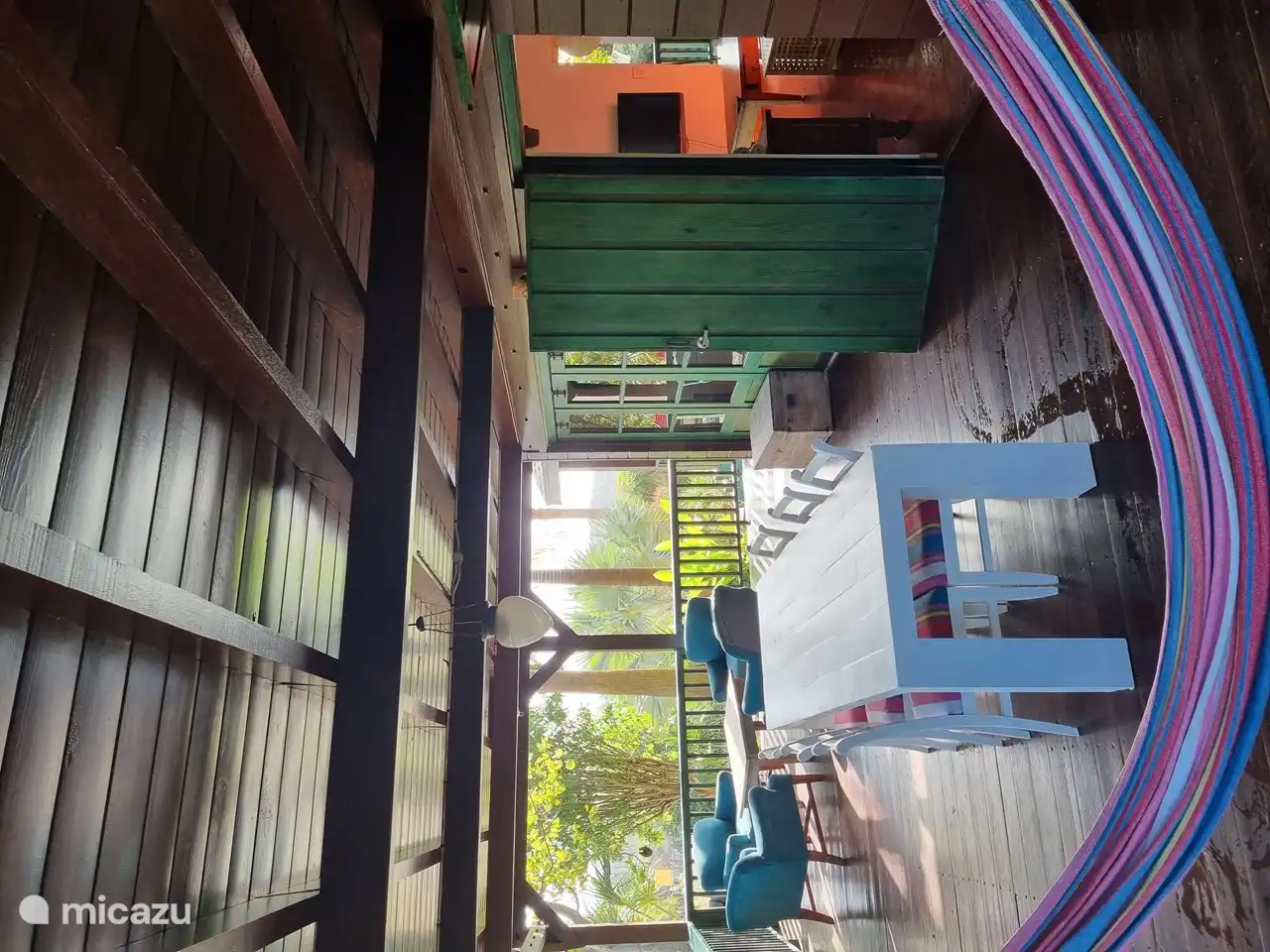 Mangez dehors, détendez-vous ou jouez à des jeux !