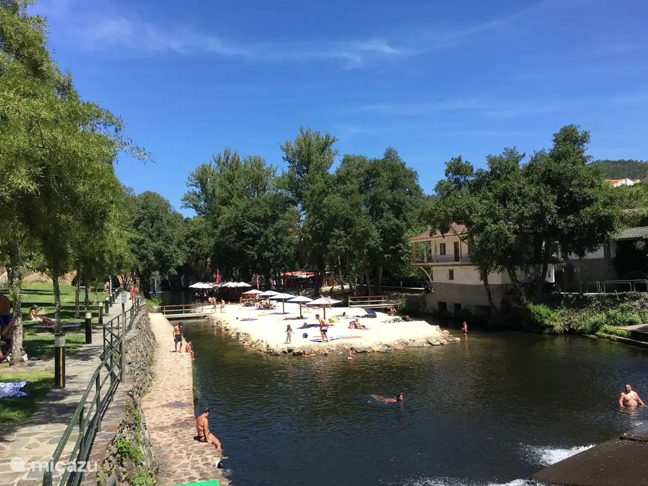 Gois, einer der vielen Flussstrände