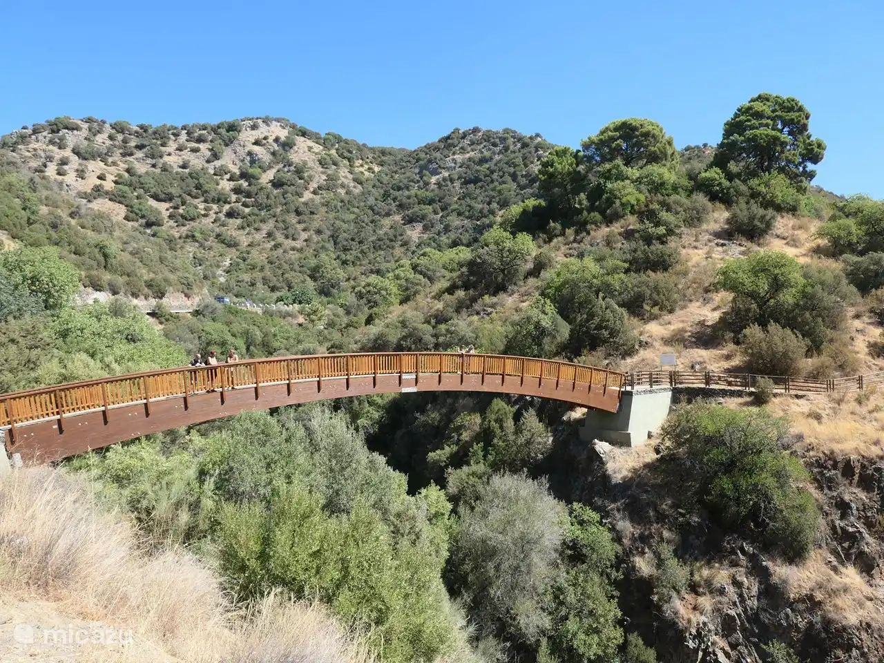 Zugangsbrücke zu einer sehr schönen Wanderroute in der Nähe von Benahavis (ca. 30 km von unserer Wohnung entfernt)