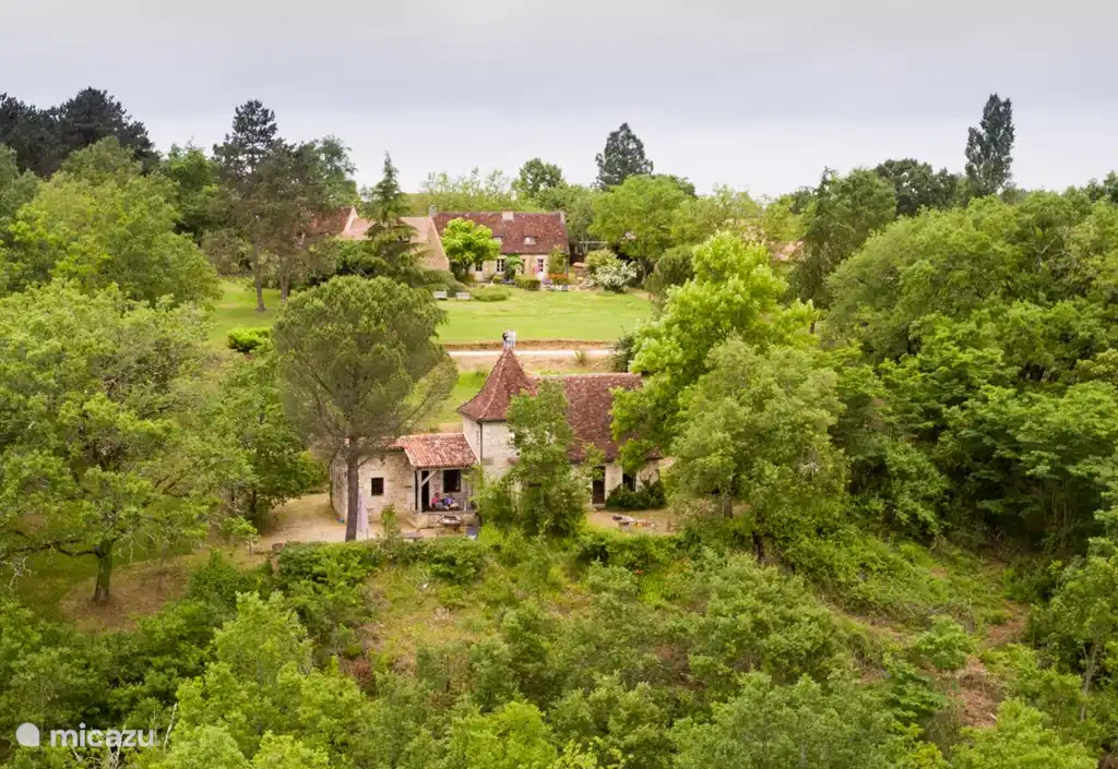 Ansichten Lou Goratse