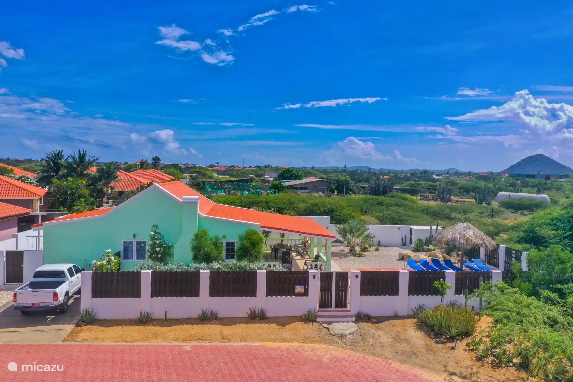 Photo prise par drone côté rue