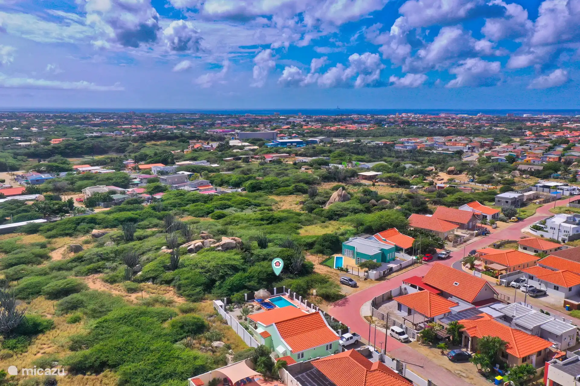 Comme vous pouvez le constater, notre maison est située en bordure d'un quartier résidentiel calme
