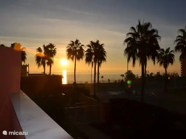 Location de Vacances Espagne, Costa del Sol, Benalmádena, appartement - Appartement ensoleillé sur la plage Au coucher du soleil