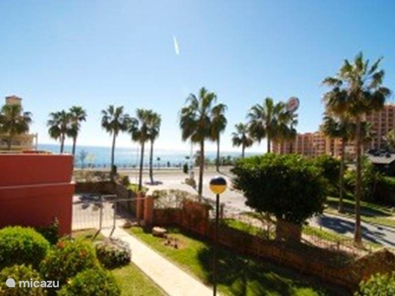 Holiday home in Spain, Costa del Sol, Benalmádena Apartment Sunny apartment on the beach