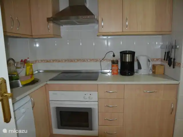 Location de Vacances Espagne, Costa del Sol, Benalmádena, appartement - Appartement ensoleillé sur la plage Tout le confort dans la cuisine