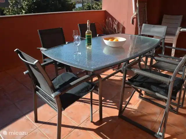Location de Vacances Espagne, Costa del Sol, Benalmádena, appartement - Appartement ensoleillé sur la plage Envie d’un apéritif sur le balcon ?