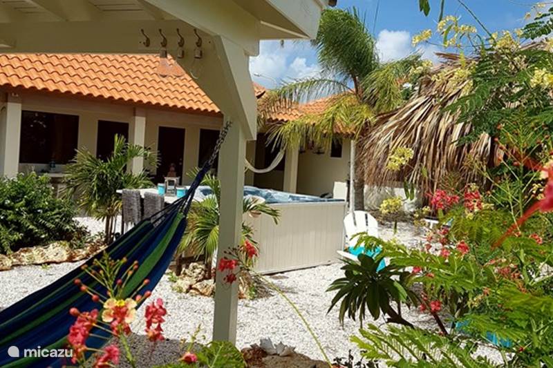 Vacation rental Bonaire, Bonaire, Belnem Apartment Hammock Studios at Sabal Palm