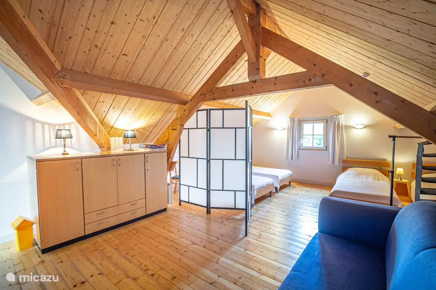 Dachboden mit 4 Schlafplätzen