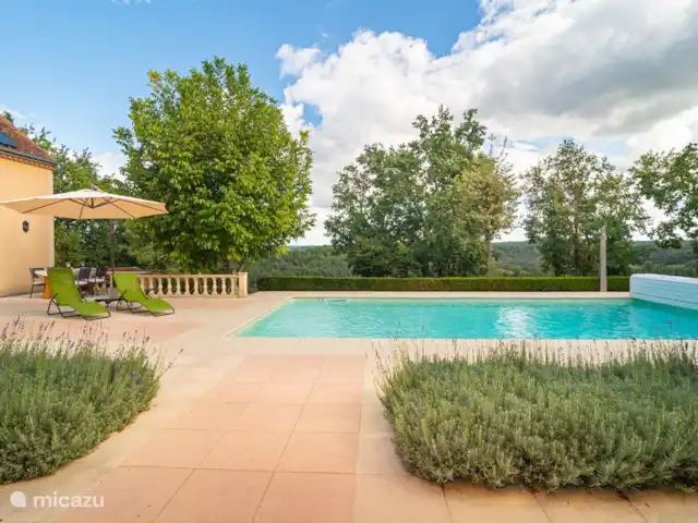 La Trémie | France, Dordogne, Clermont-de-Beauregard - maison de vacances Vue du porche